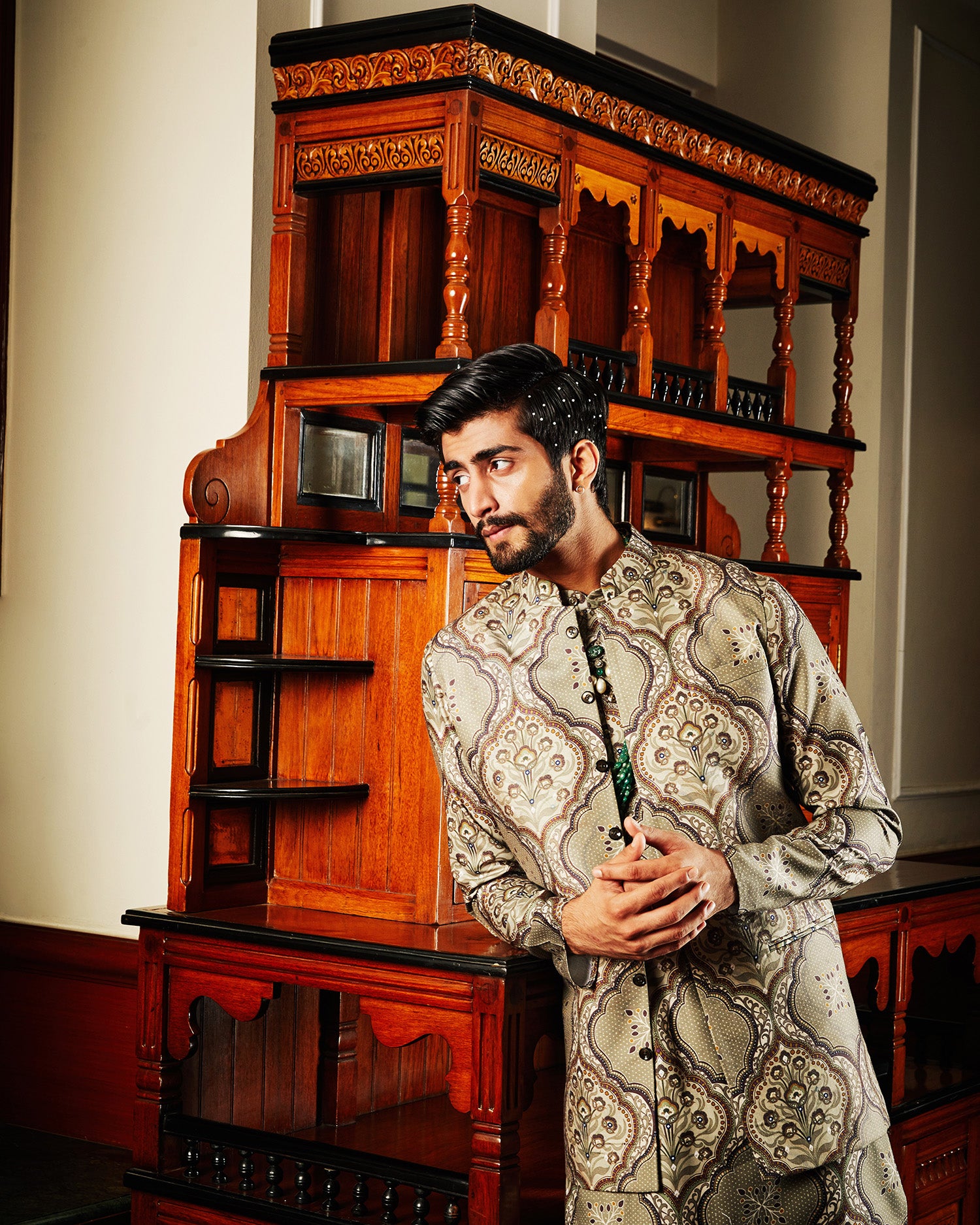 Gamal Kurta and Jacket Set