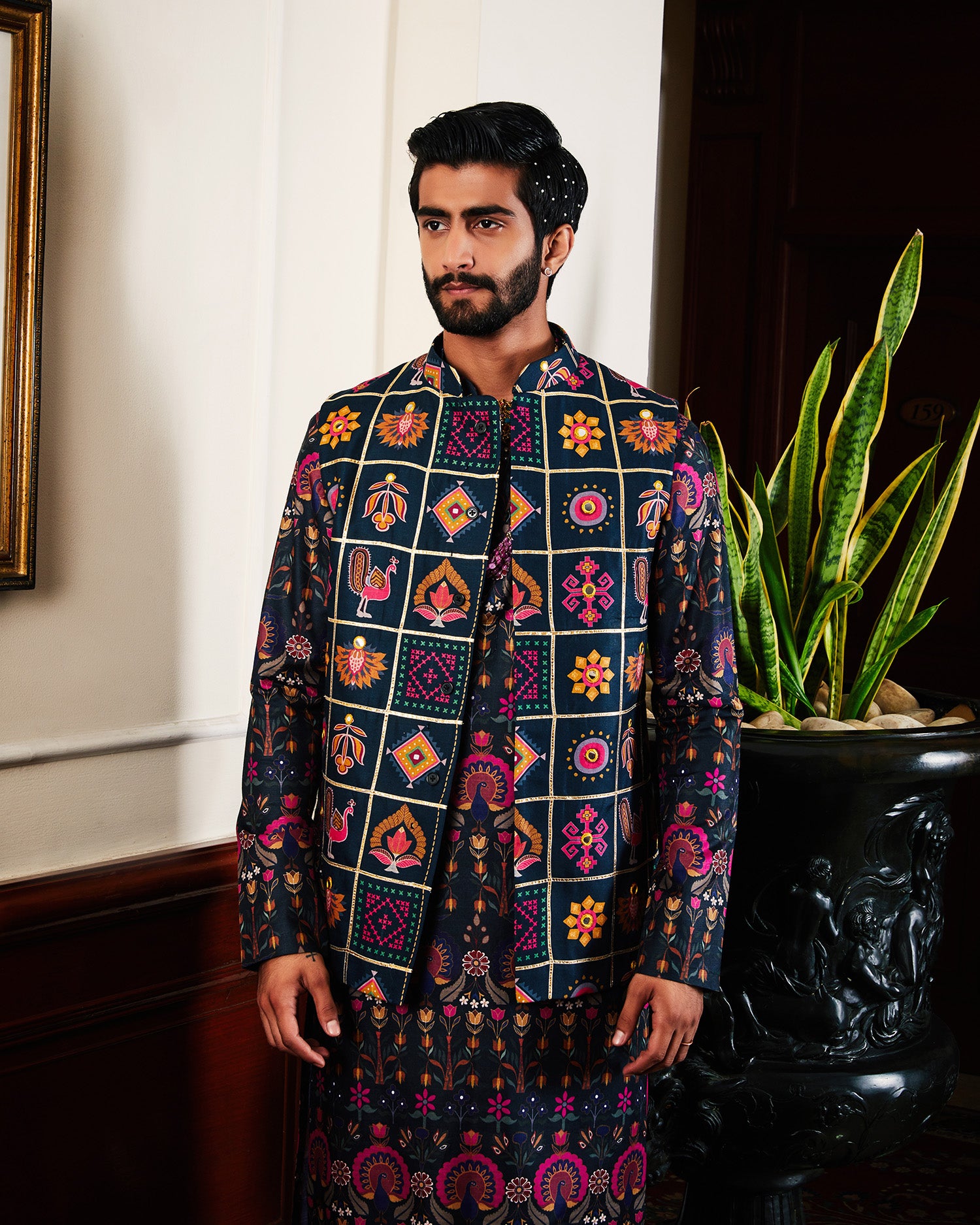 Hamdan Kurta And Jacket Set