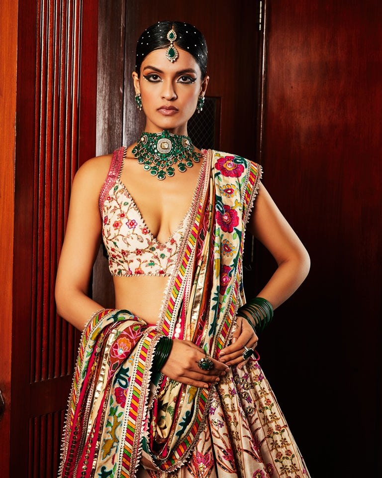 Zarf Lehenga