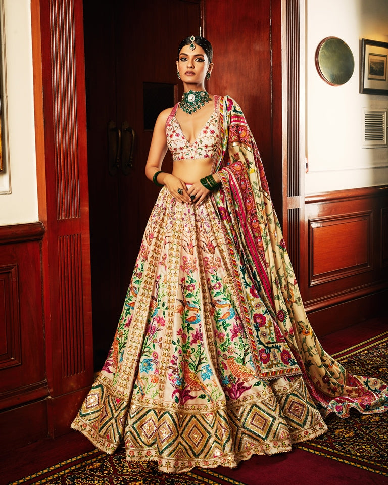 Zarf Lehenga