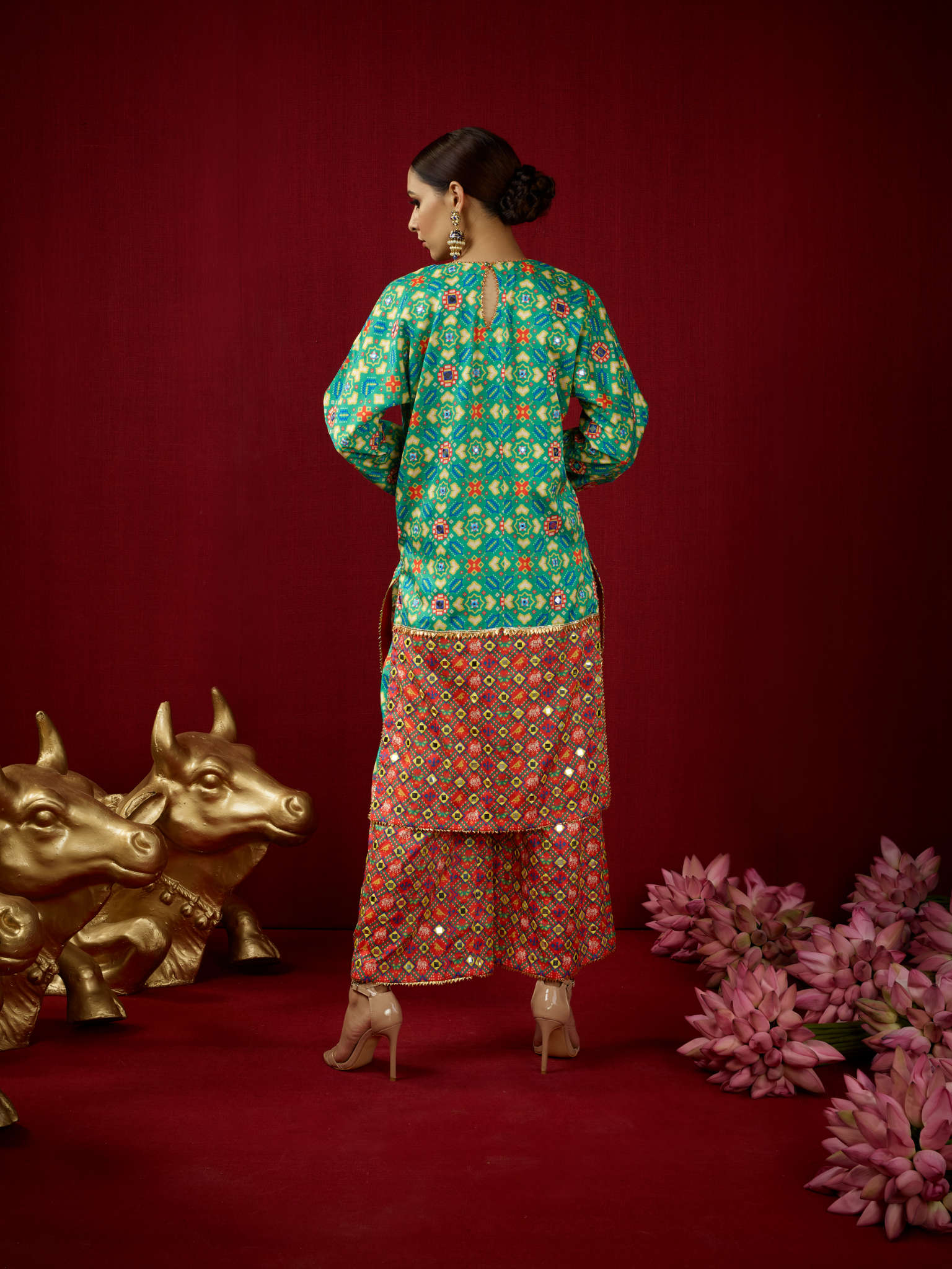 Navya Jhola with Palazzo