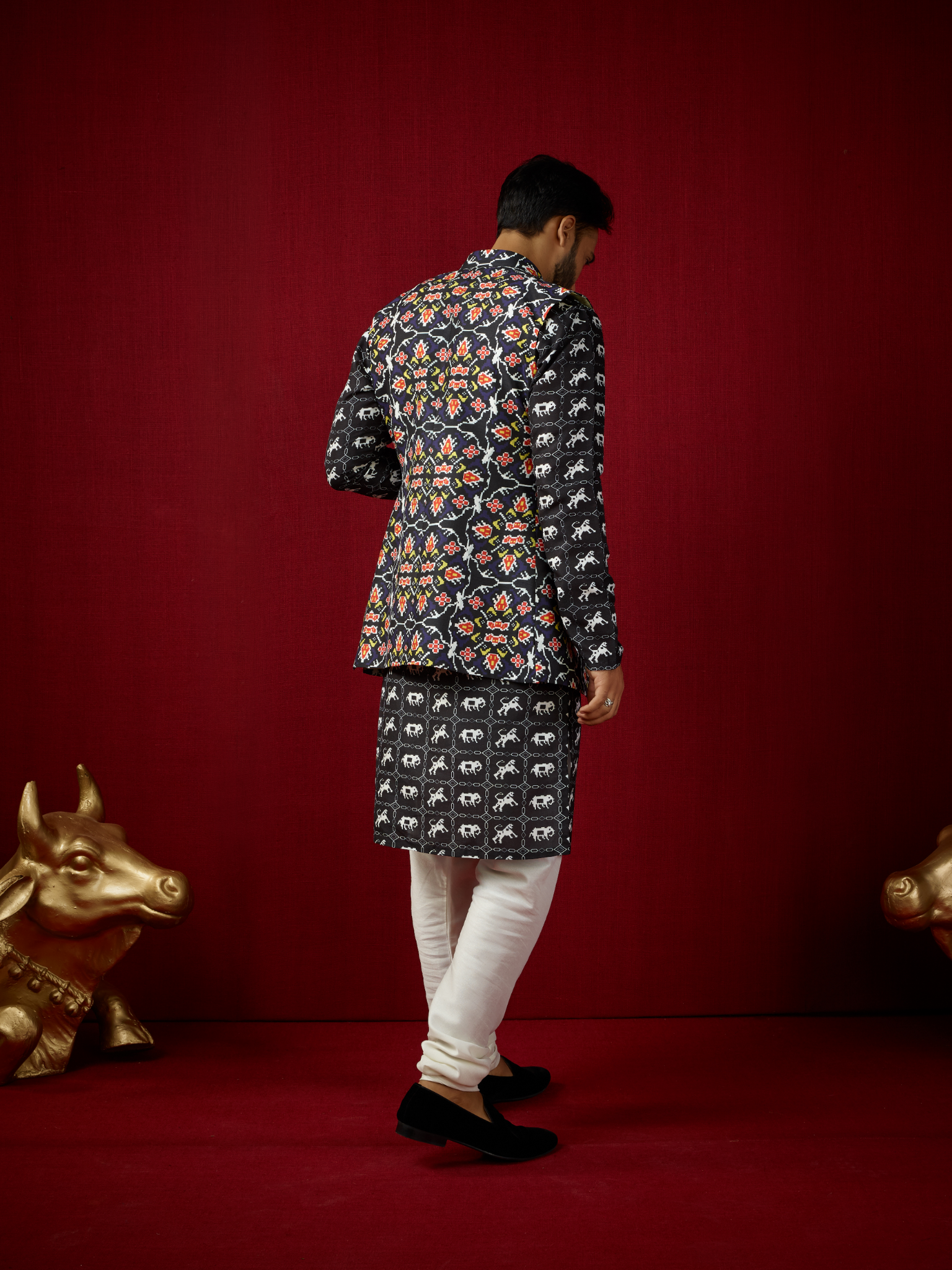 Moz Kurta & Churridar Set with Bandhi