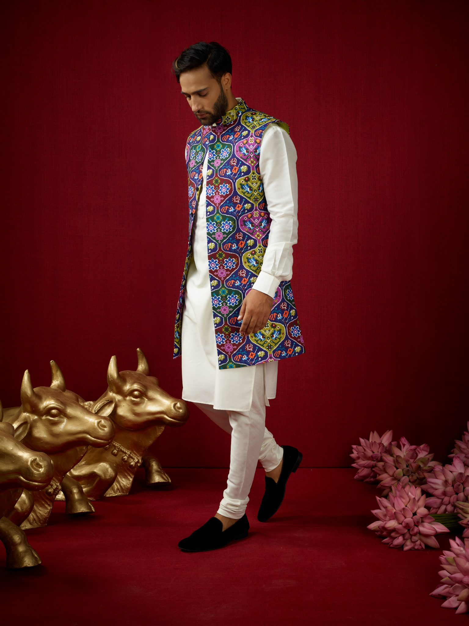 Morpankhi Kurta & Churridar Set with Bandhi