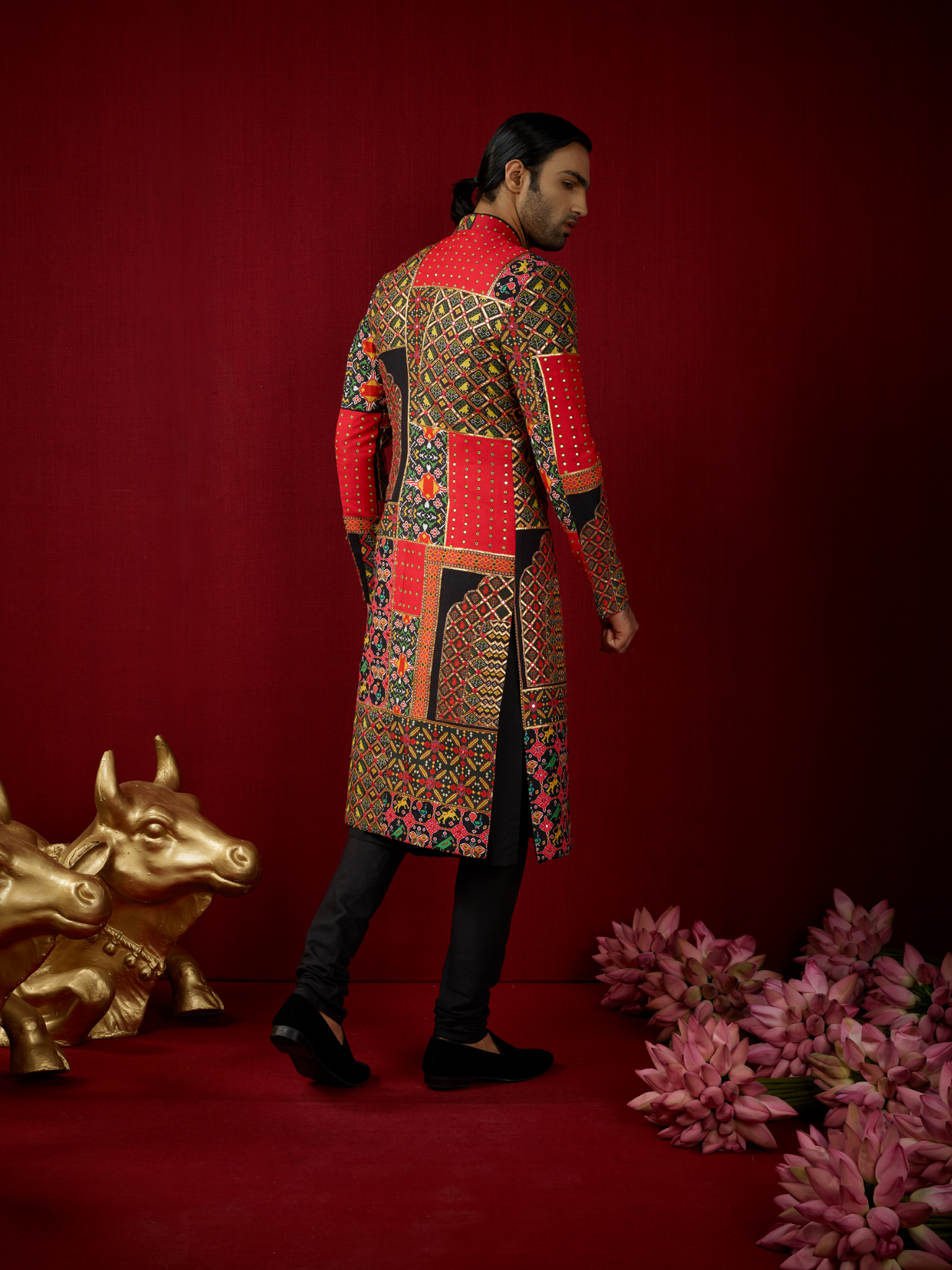 Pachikaari Achkan With Churidar