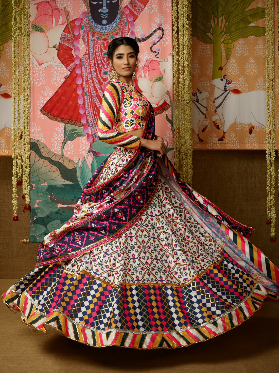 Sarmaya Lehenga