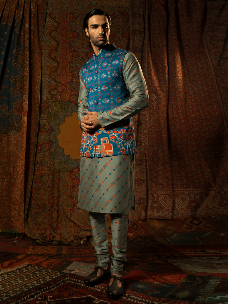 Martaba Kurta & Churridar with Bandhi